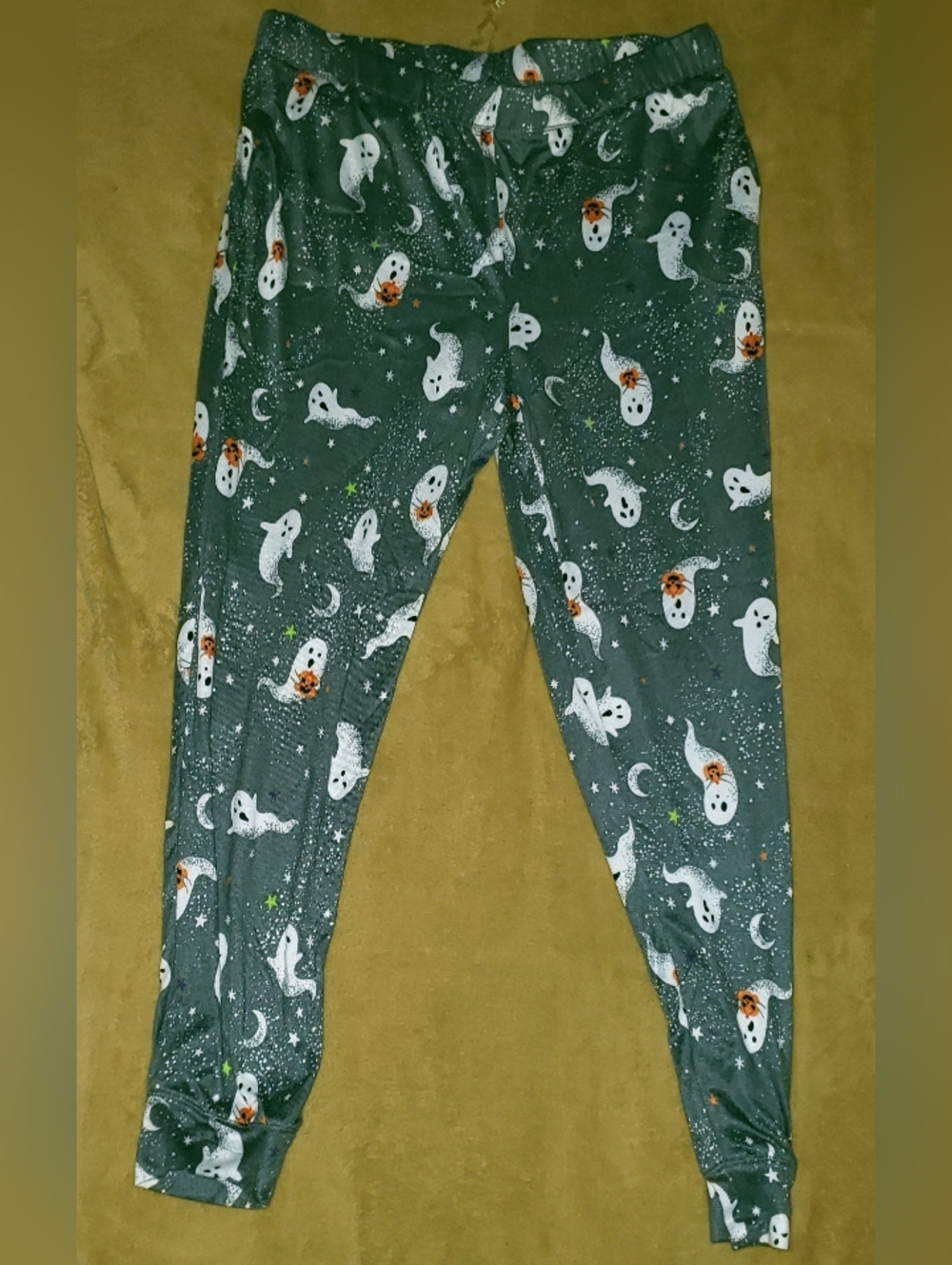 Celebrate It Green Ghost Print And Santa Pj Leggings